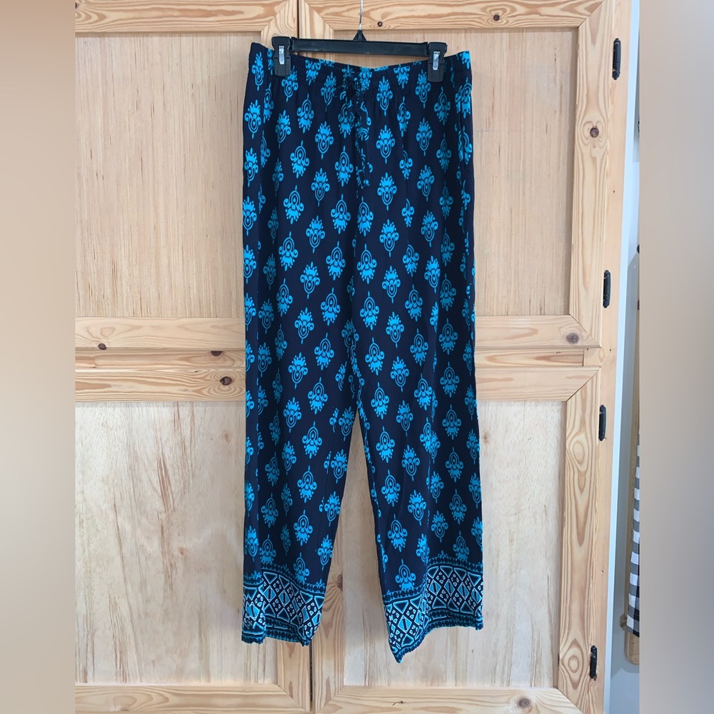 Crown & Ivy printed wide leg peasant boho beachy pants size L
